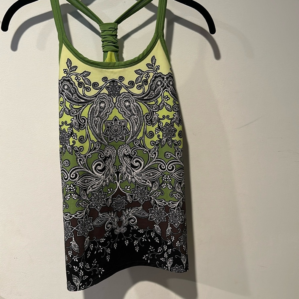 Athleta small tank